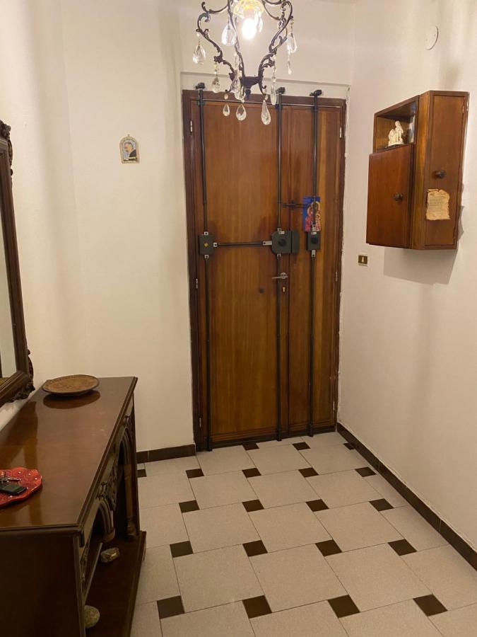Casa Vacanze Gilli Hotel Каляри Екстериор снимка